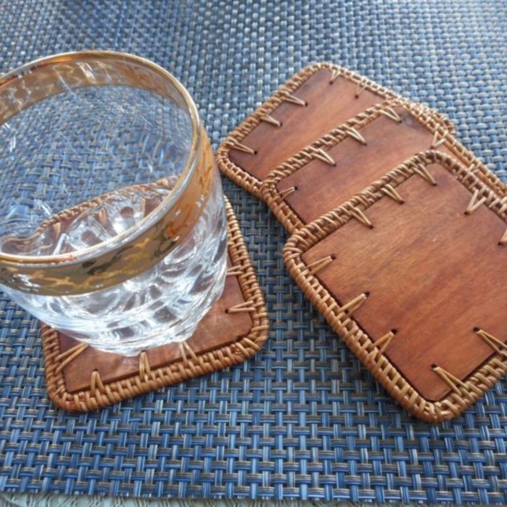 4pcs 3.5"X3.5" Woven Grass & Wood coasters set, 2 sided square coasters